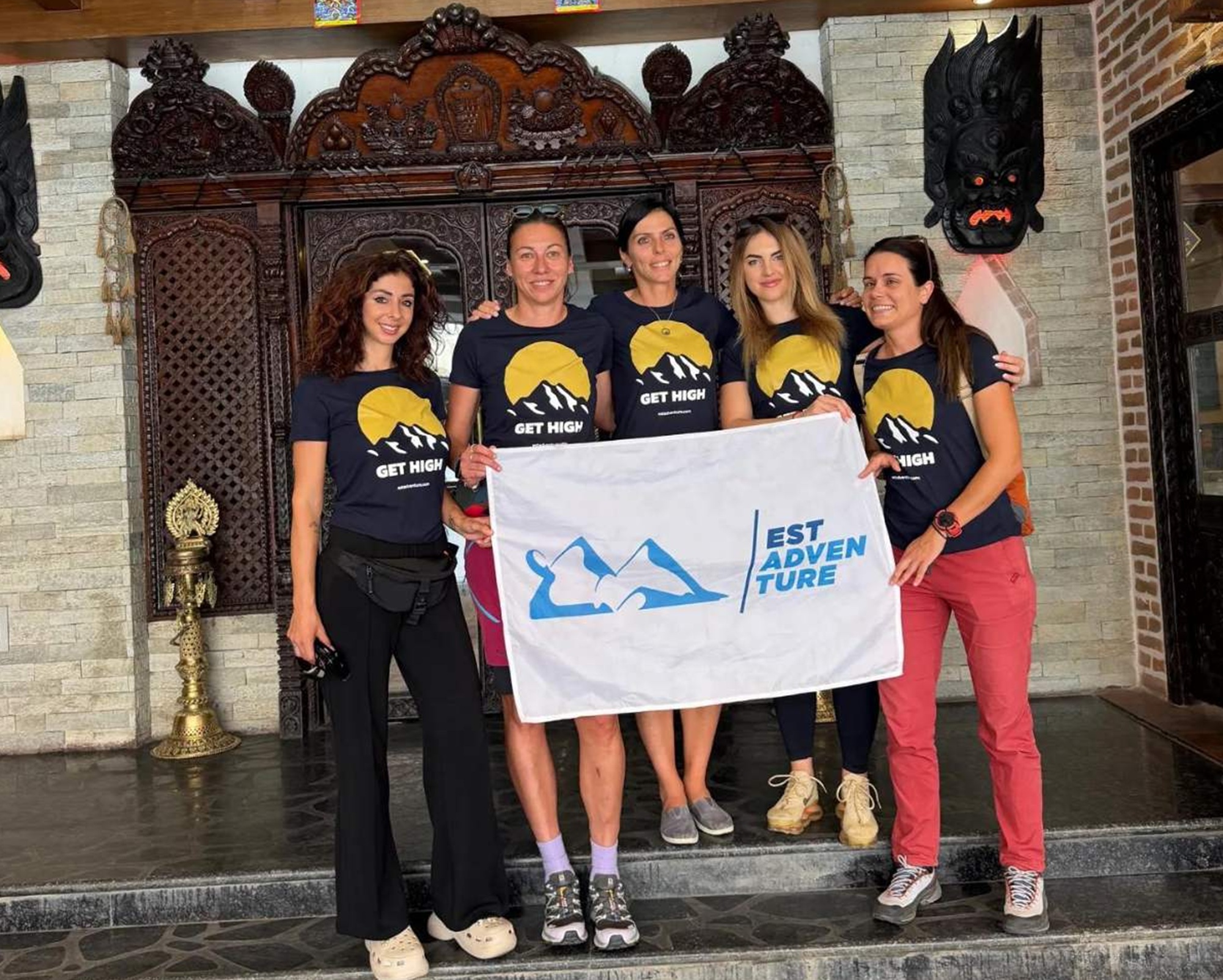 Manaslu, She Goes First